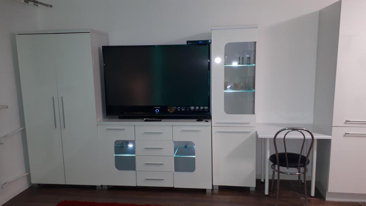 Apartament Centrum Panoramiczna Big Ben Z Balkonem-- Klimatyzacja-- เคียลเซ ภายนอก รูปภาพ