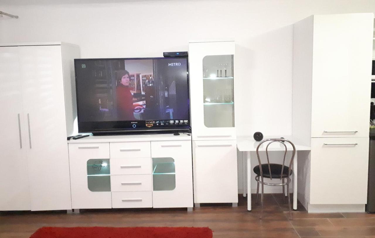 Apartament Centrum Panoramiczna Big Ben Z Balkonem-- Klimatyzacja-- เคียลเซ ภายนอก รูปภาพ